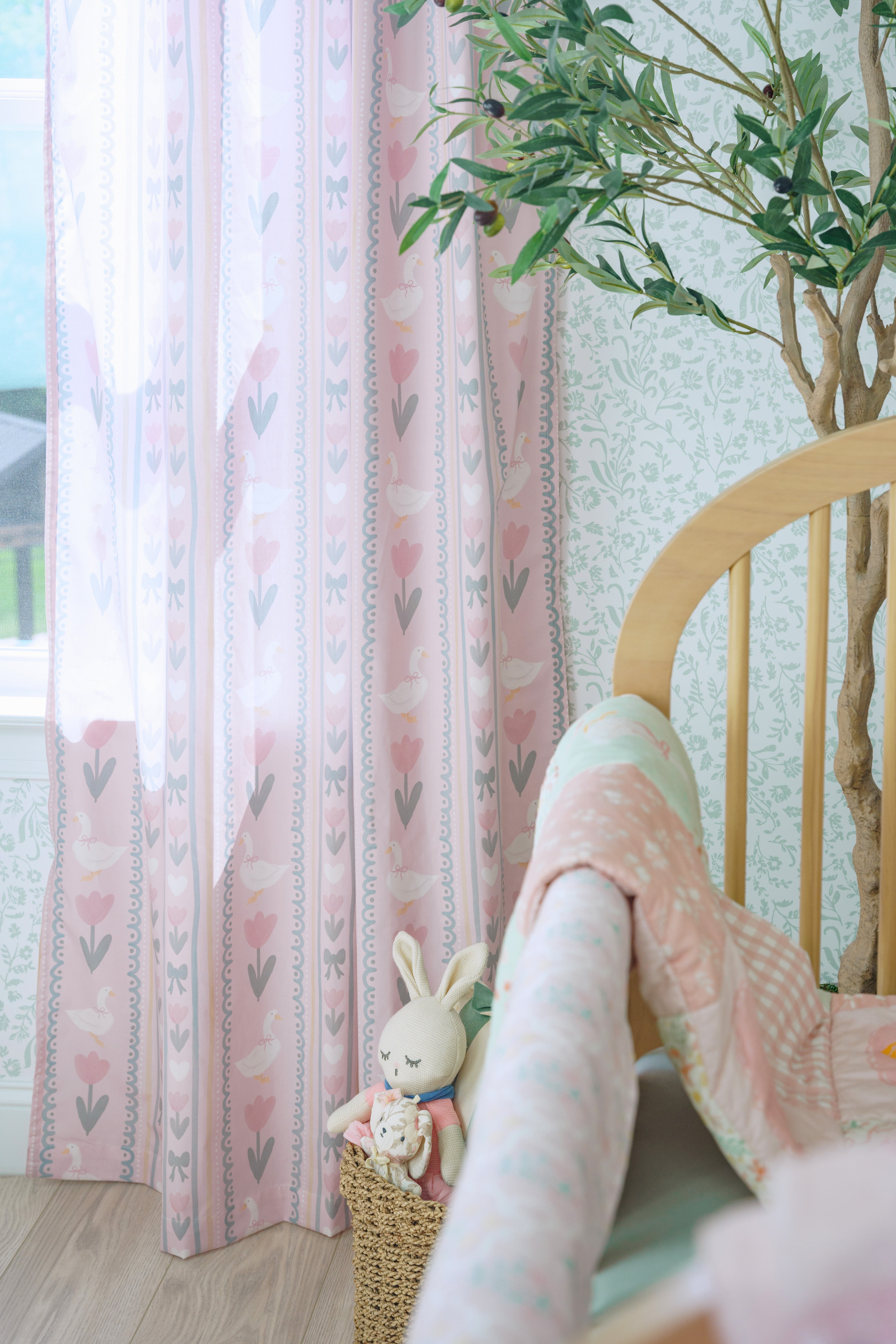 Goosey Garland