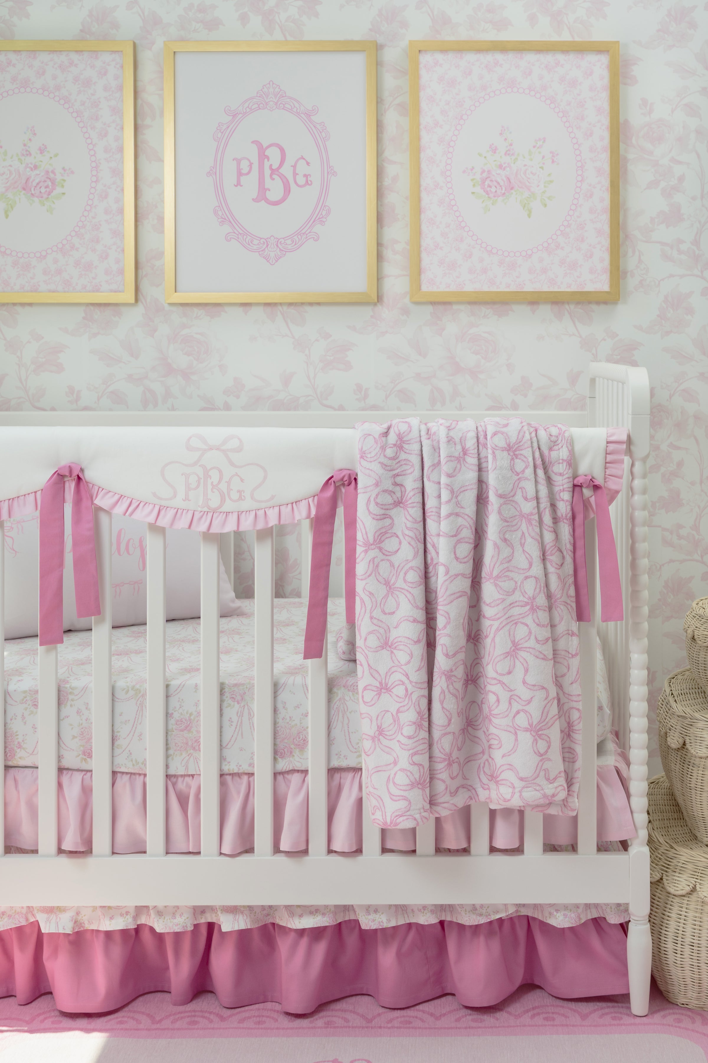 Crib Bedding Set | Scalloped Pretty in Pink