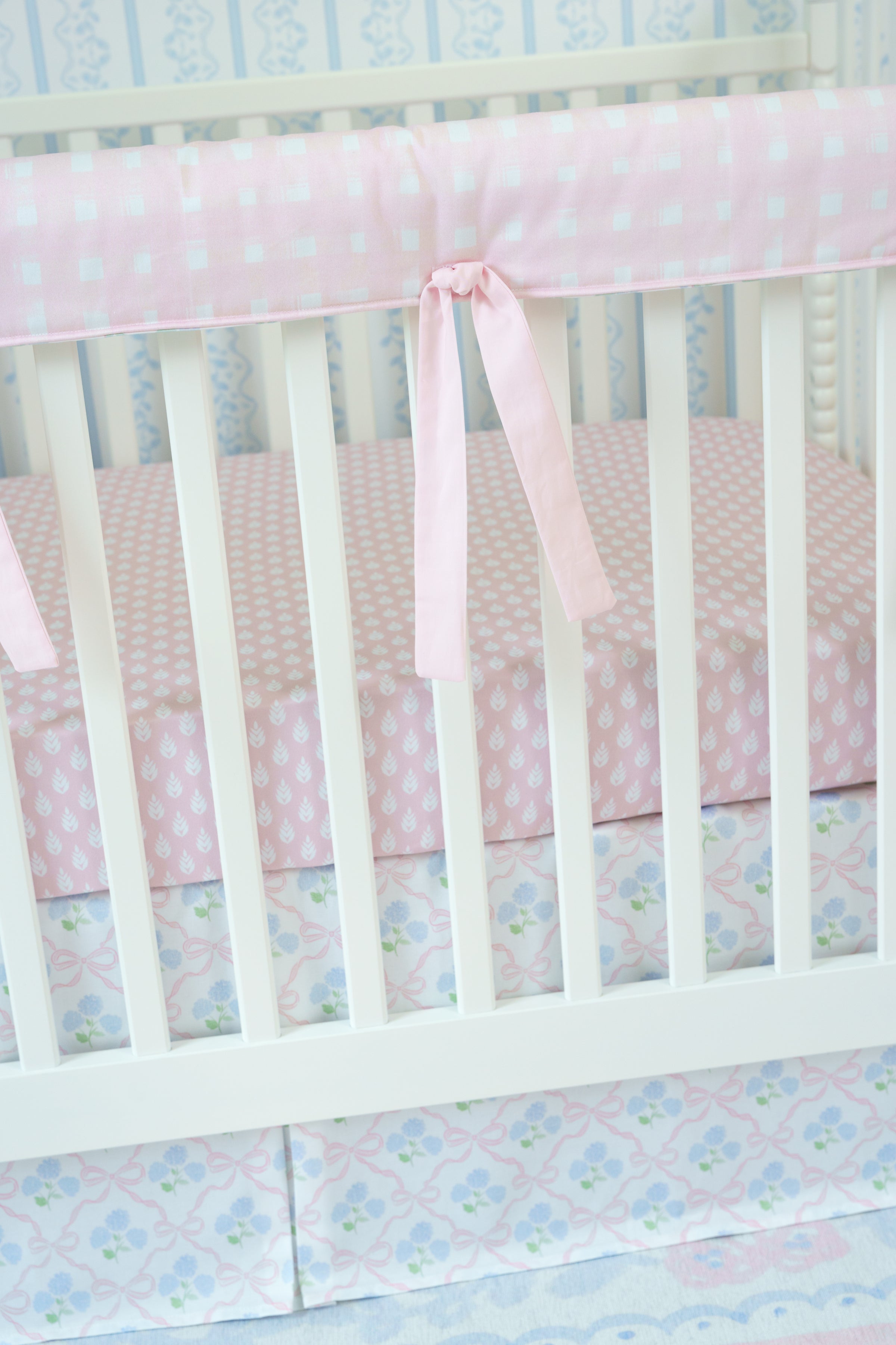 Crib Bedding Set | Preppy Laurel