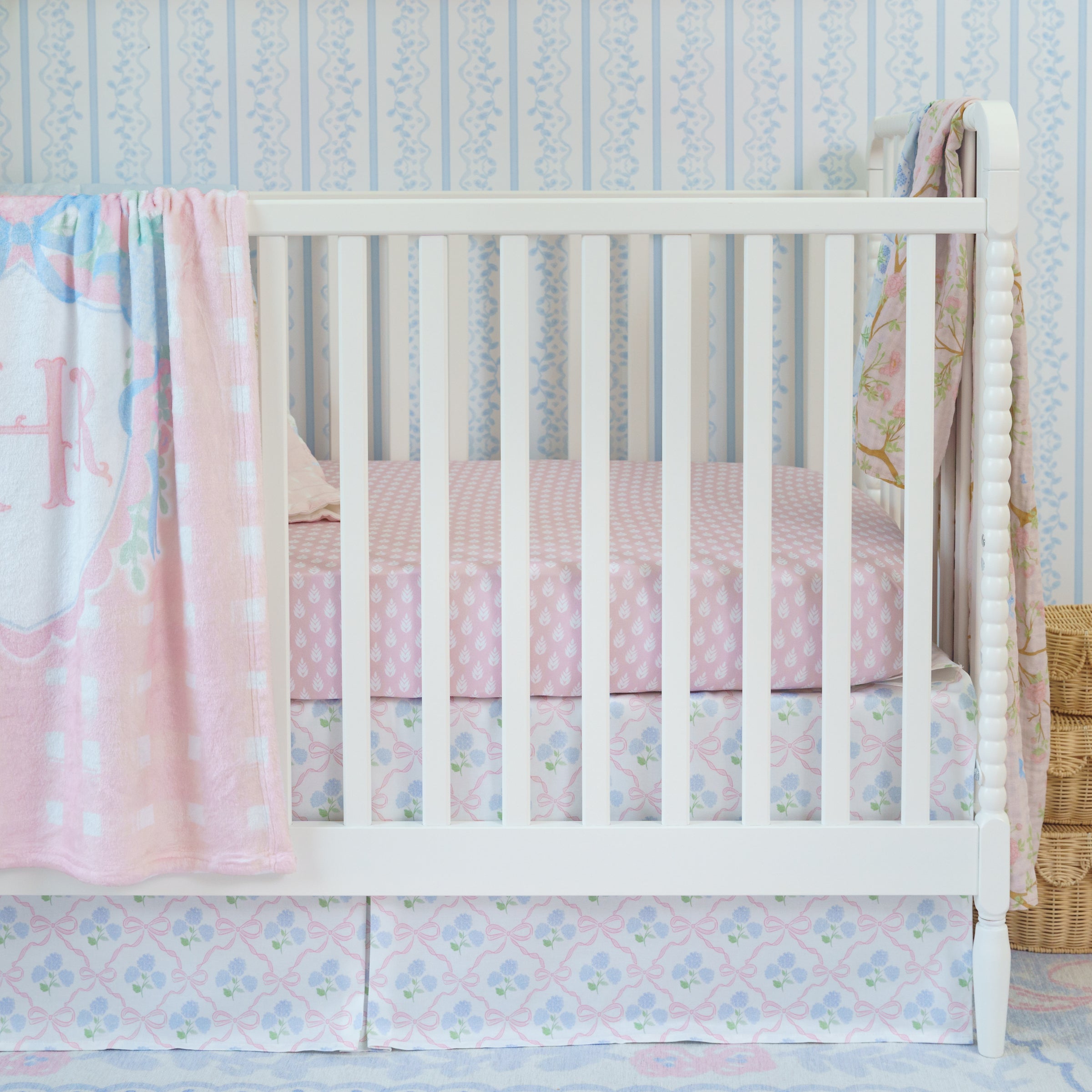 Crib Sheet | Preppy Laurel