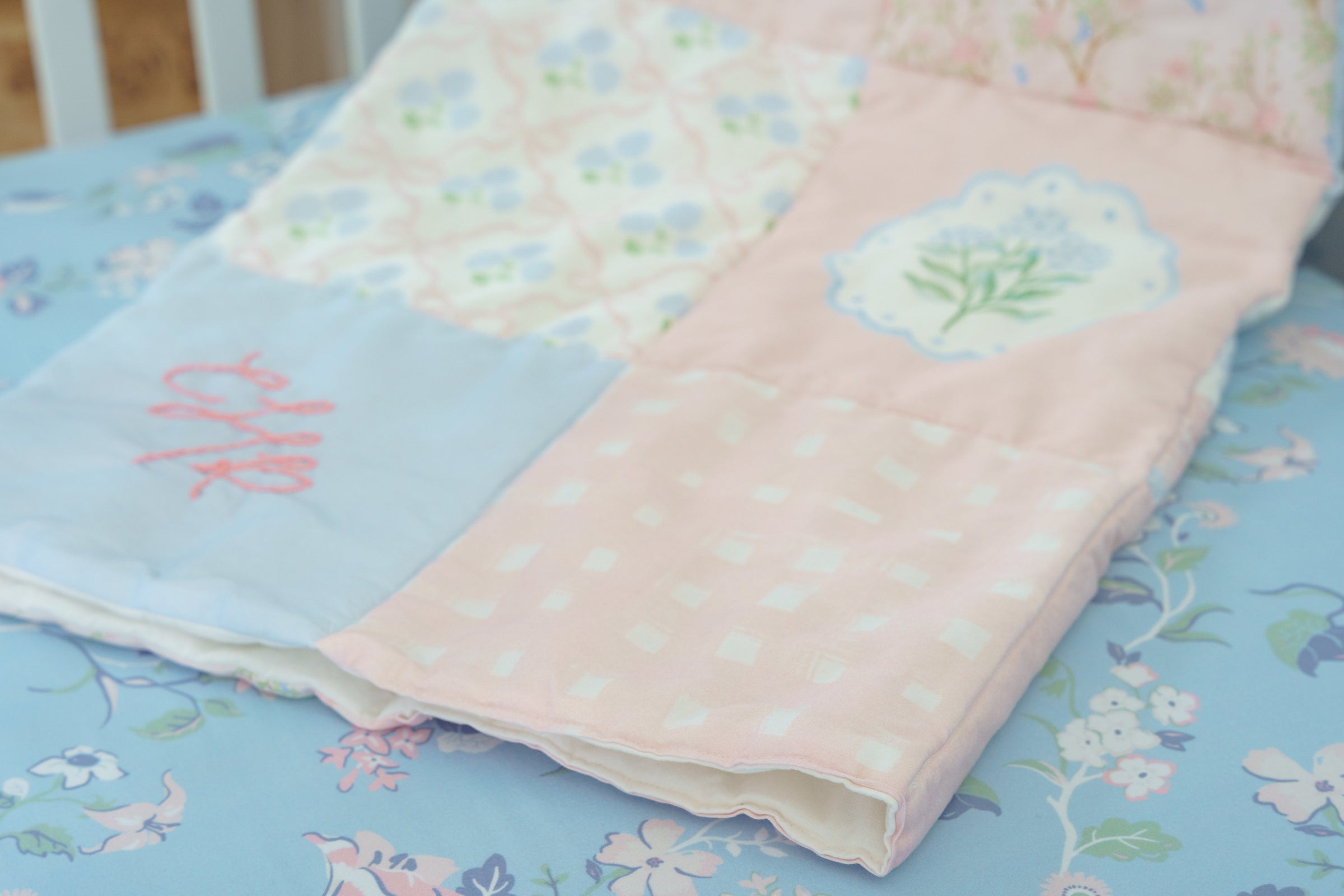 Crib Sheet | French Blue Floral