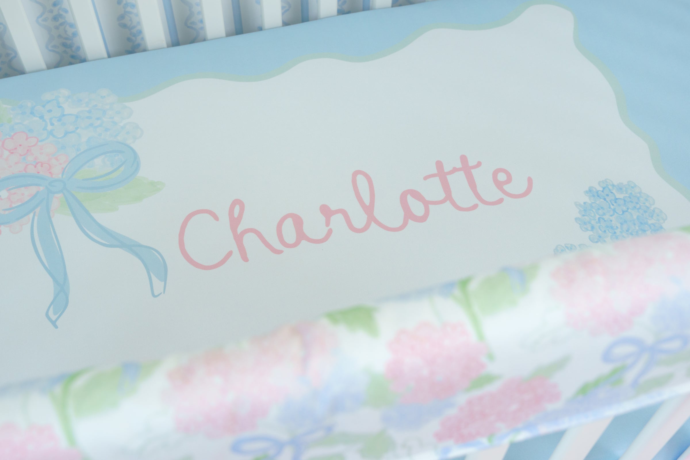 Personalized Crib Sheet | Scalloped Hydrangea
