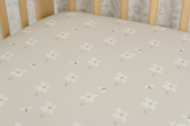 Crib Sheet | Honeybee Blooms