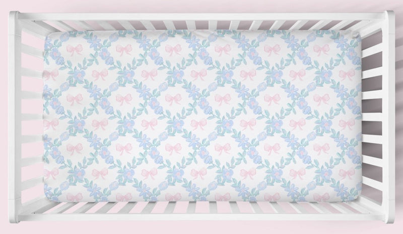 Granny Chic Scalloped Crib Bedding - gender_girl, Granny Chic, text