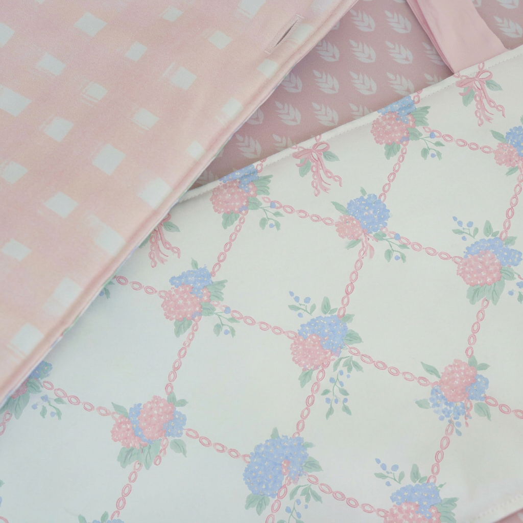 Crib Bedding Set | Preppy Laurel