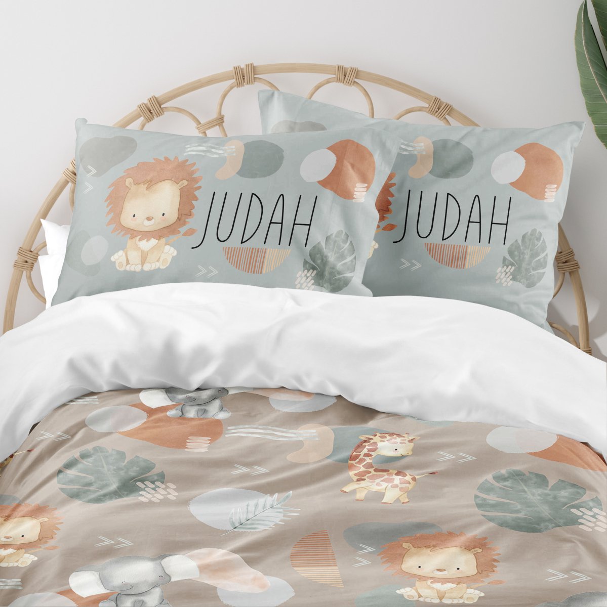 Modern Lion Personalized Kids Bedding Set (Comforter or Duvet Cover) - gender_boy, Modern Lion, text