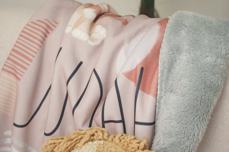 Modern Lion Personalized Sherpa Blanket - gender_boy, Modern Lion, Personalized_Yes